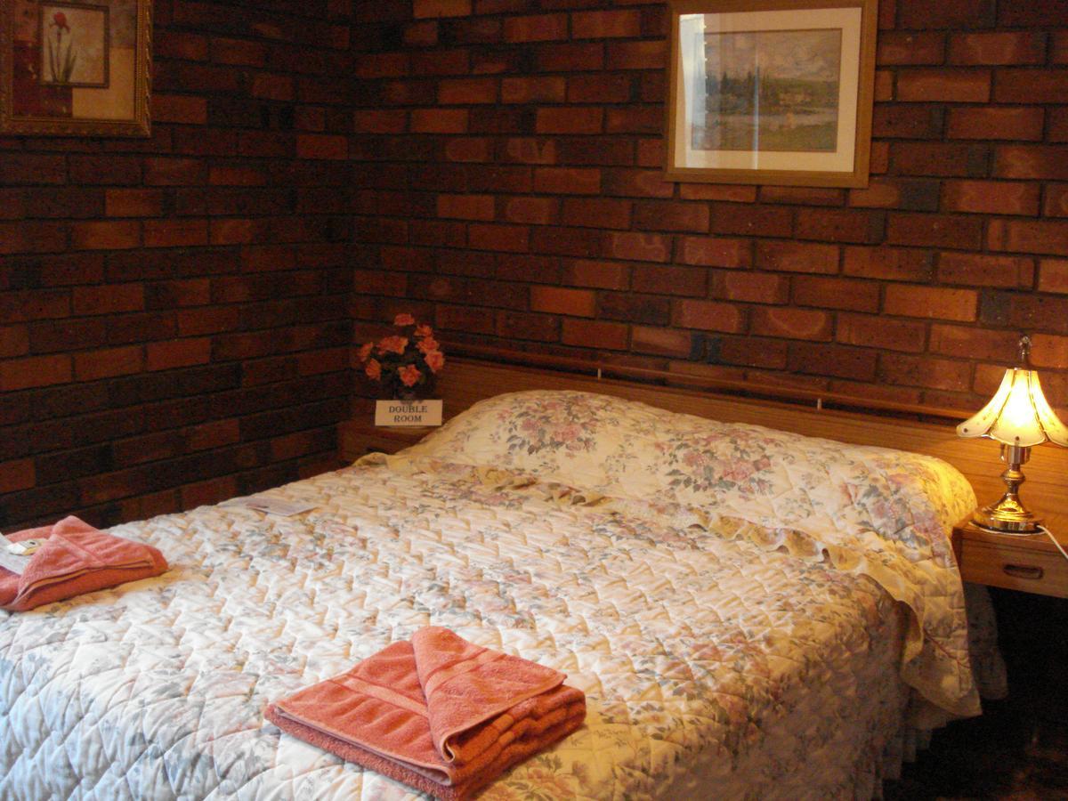 Pamelas Retreat Bridgetown Room photo